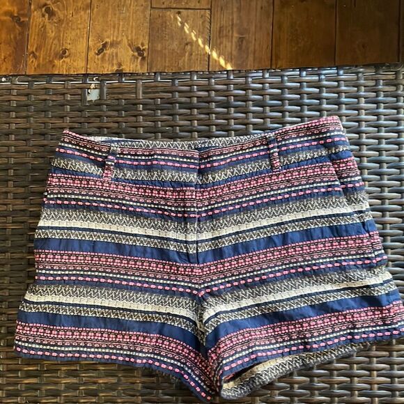 LOFT Ann Taylor LOFT Riviera Short Size 8 navy pink tan, 100% Cotton, belt loops - Picture 1 of 8